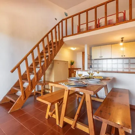 Apartment Casa Ruinas B *